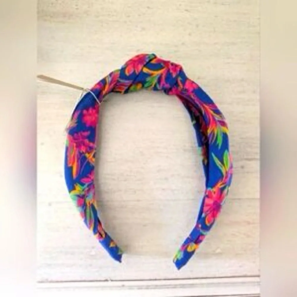 J. Crew excellent like